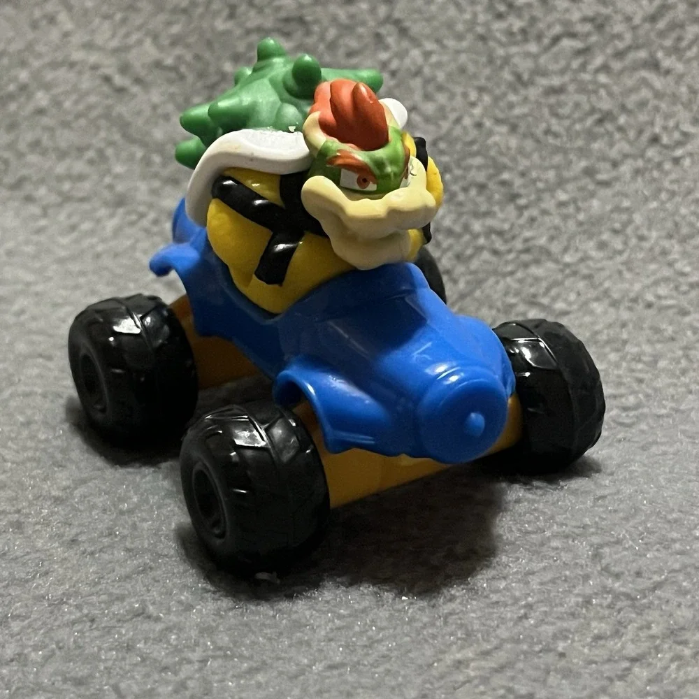 McDonald's Happy Meal 2024 Mario‎ Kart Deluxe 8 - #9 Bowser Kart